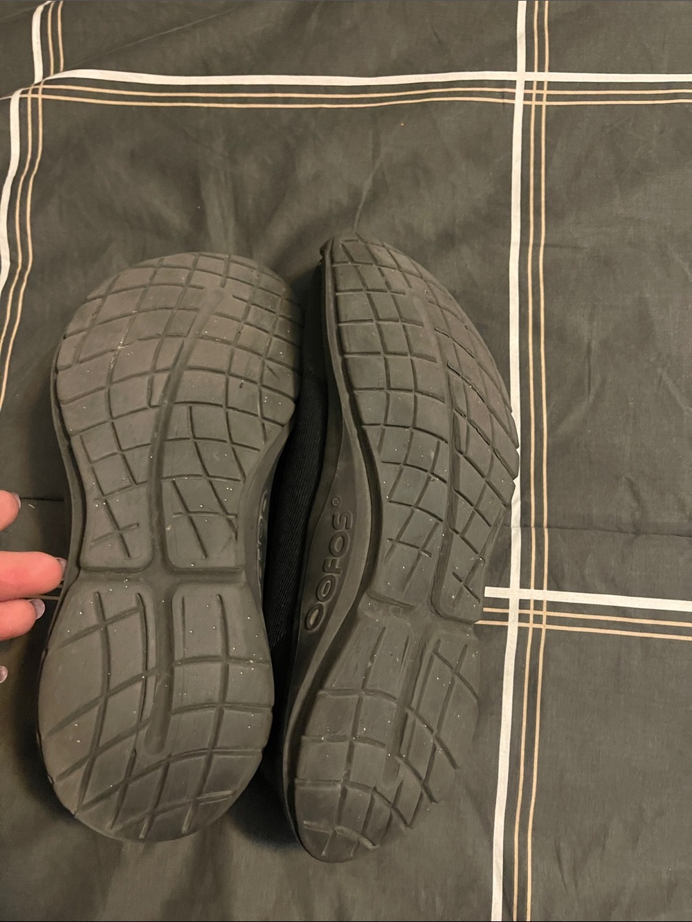 OOFOS Black Slip-On Athletic Sneakers - Picture 3 of 6